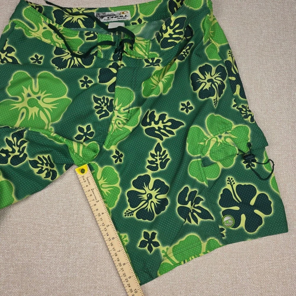 VTG O'Neill Mens Green Hibiscus Floral Board Shorts Cargo Pockets Swim Trunks 37
